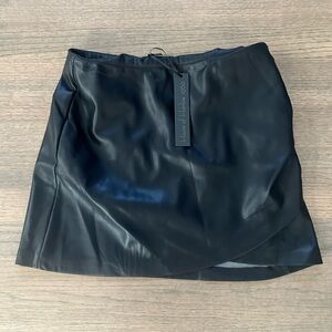 NEW House of Harlow 1960 Faux Leather Skirt-Size XS-Black